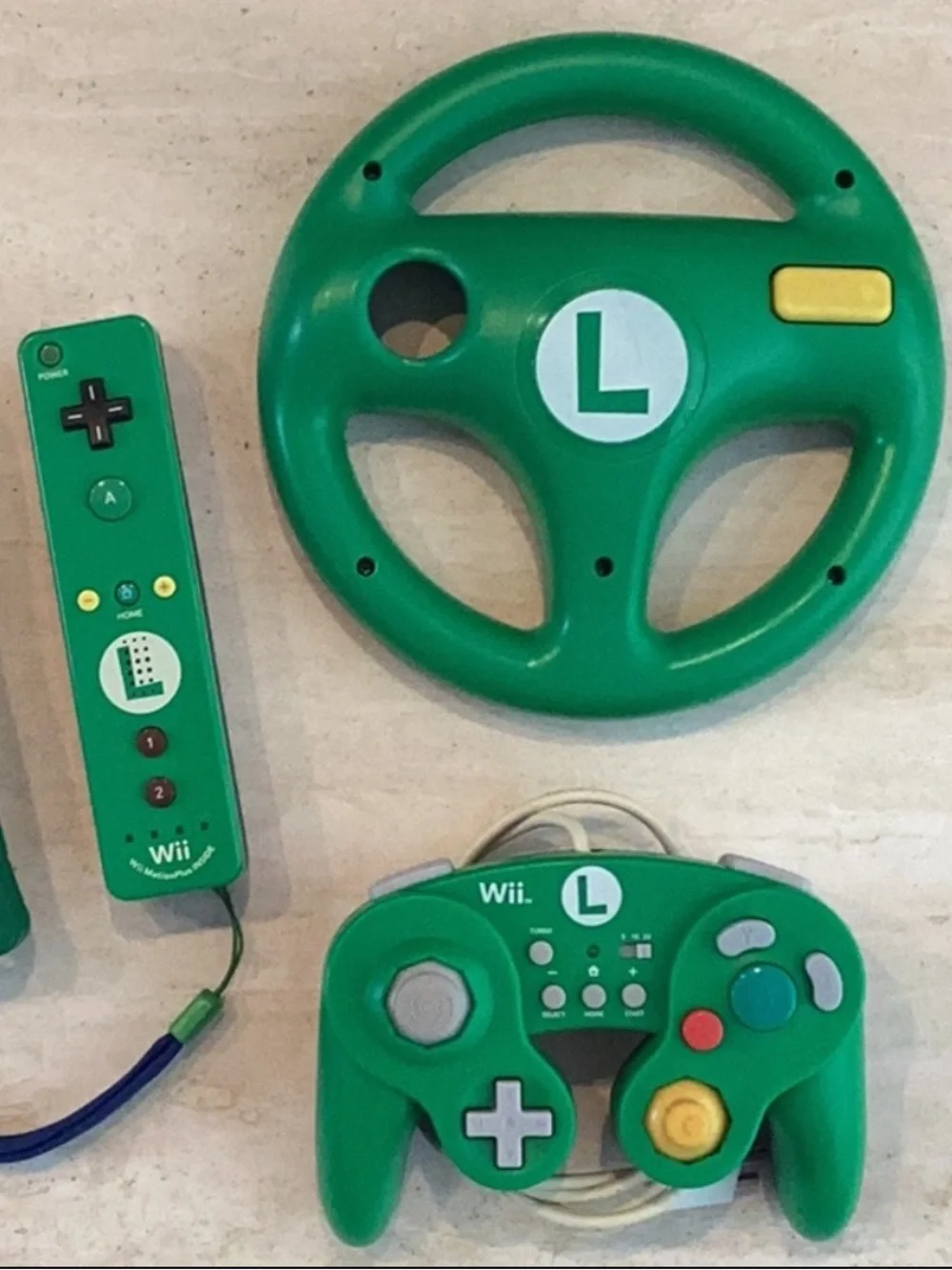 Luigi Wired Fight Pad PDP & Nintendo Wii Motion Plus Remote Controller Wheel Lot
